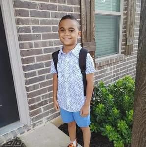 Meet your Posher, Ethan